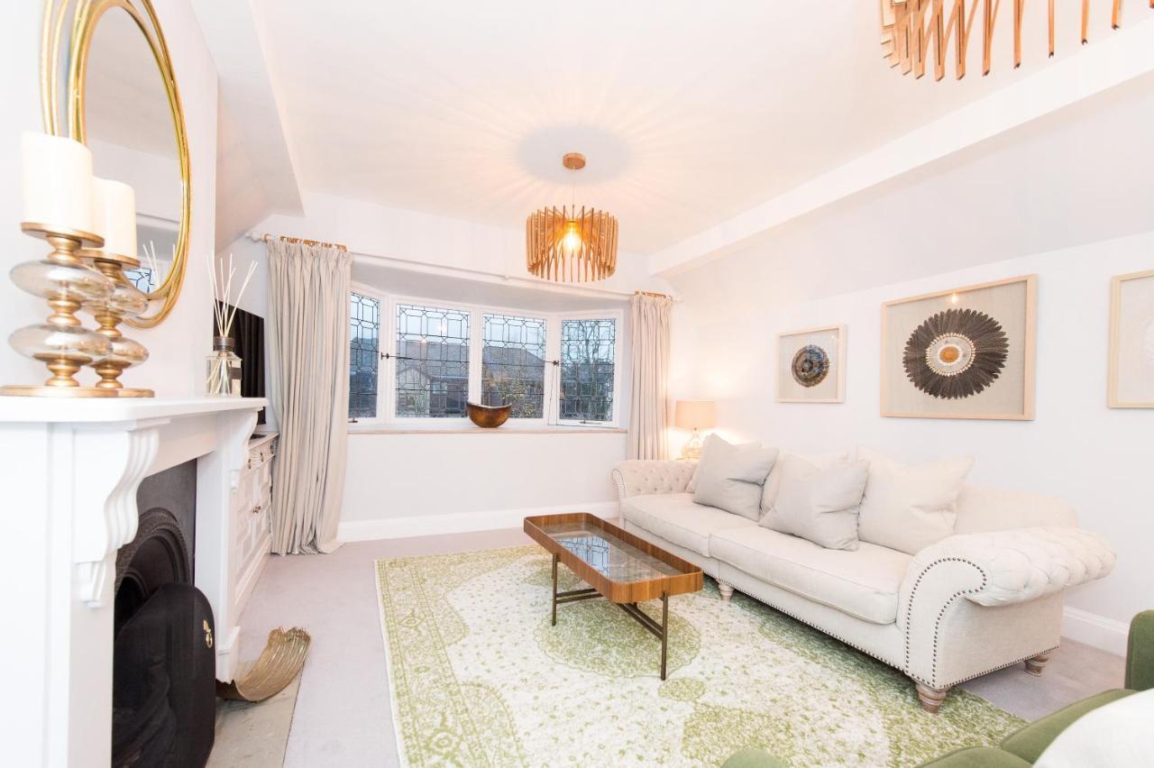 The Tower By Harrogate Serviced Apartments Kültér fotó