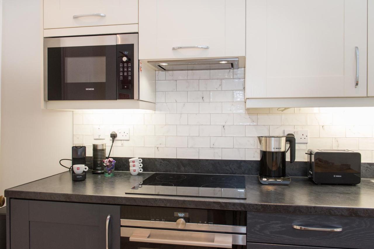 The Tower By Harrogate Serviced Apartments Kültér fotó