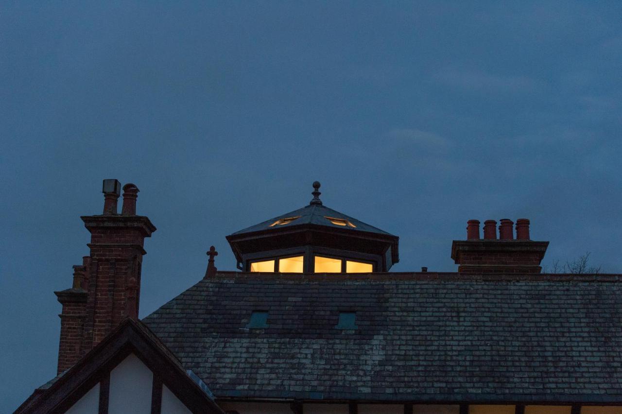 The Tower By Harrogate Serviced Apartments Kültér fotó