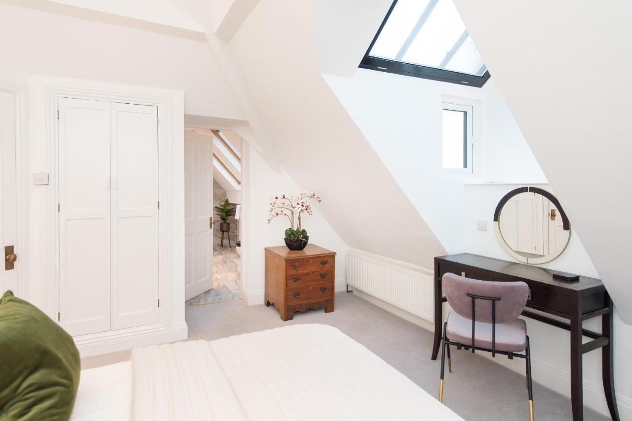 The Tower By Harrogate Serviced Apartments Kültér fotó