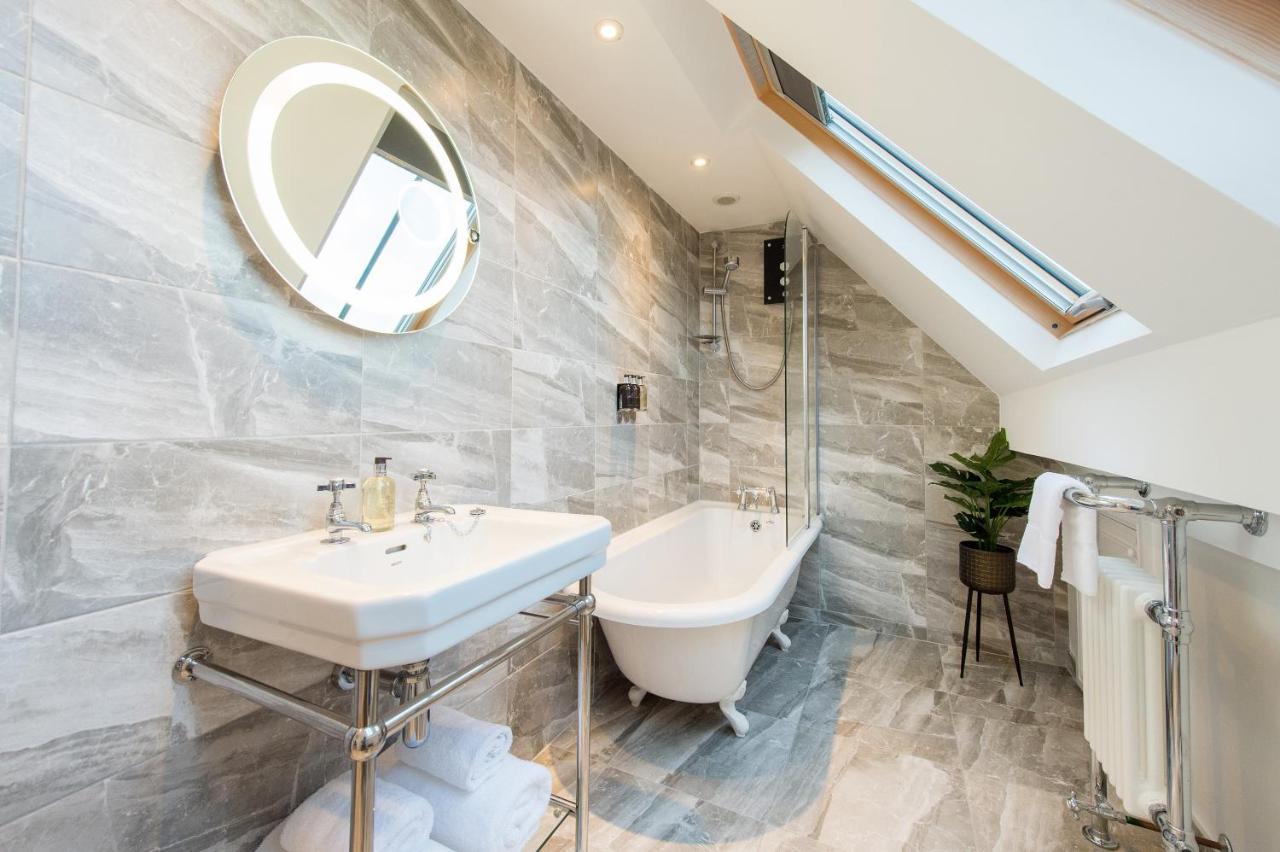 The Tower By Harrogate Serviced Apartments Kültér fotó